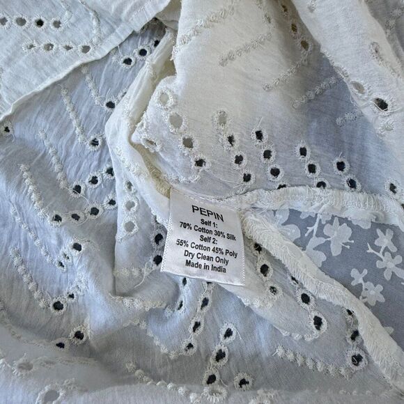Pepin Size Small V-Neck Eyelet Blouse Cotton Silk Blend Ivory Cream Anthro FLAWS - Picture 11 of 13